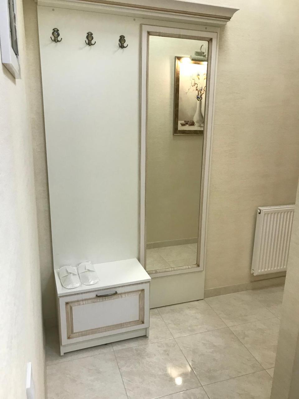 Deluxe Apartment Vesela 5 リヴィウ エクステリア 写真